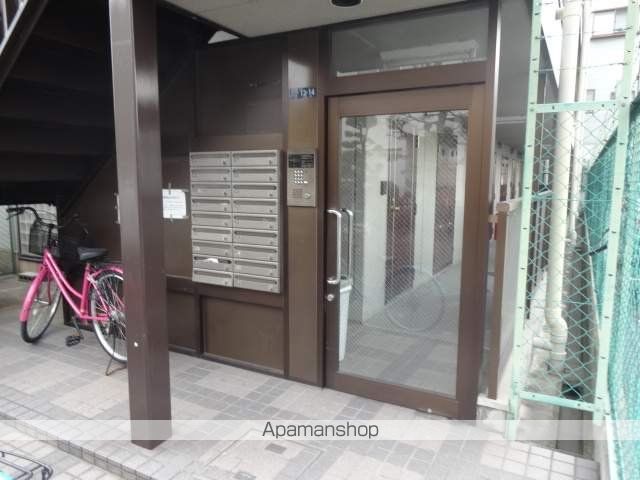FROMホキタ1番館の玄関写真