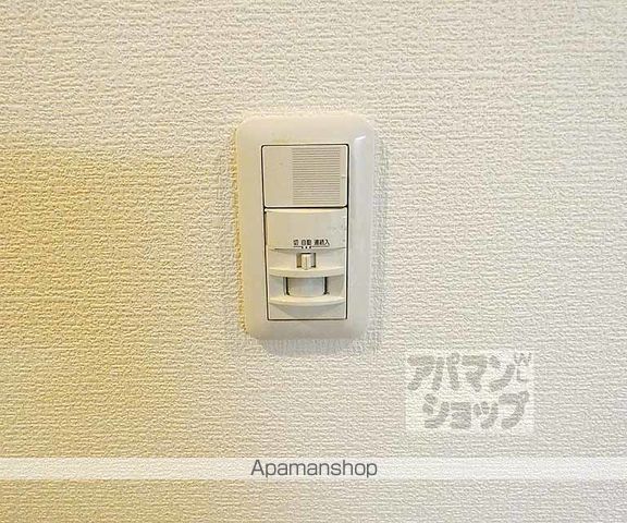 MERGE一条通の内装写真