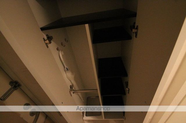 セレニテ新大阪カルムの内装写真