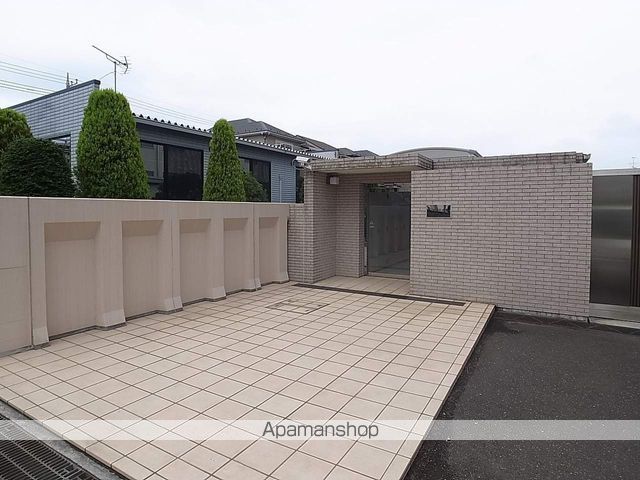 T’S GARDEN北柏 2号棟の玄関写真