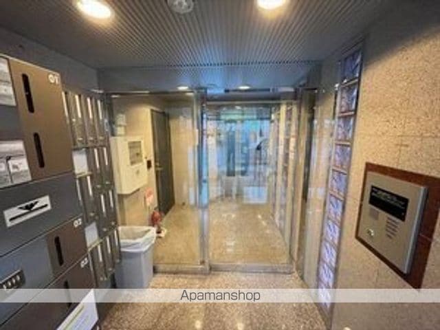 クレエル大通の玄関写真
