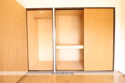 グランドール秋川[2LDK/58.44m2]の収納