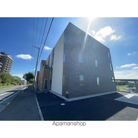 カーサヴェルデ高森の外観写真