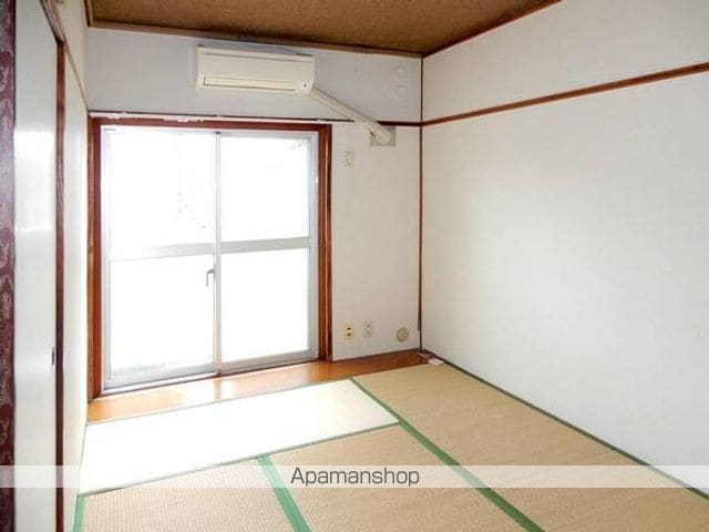 ビレッジハウス的場2号棟の内装写真