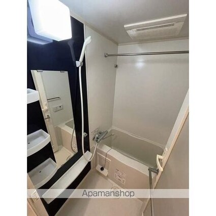 東京都墨田区亀沢３丁目[1K/24.95m2]のバス