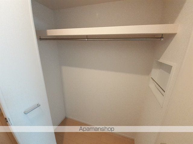 スタヴ オールの内装写真