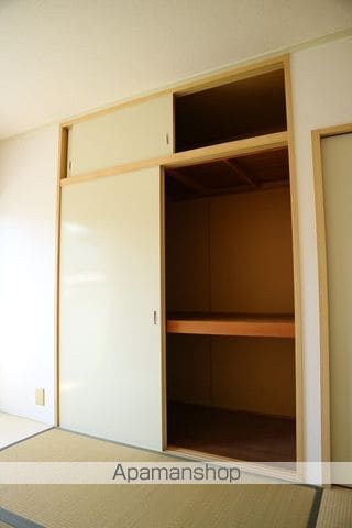 石橋ハイツの内装写真