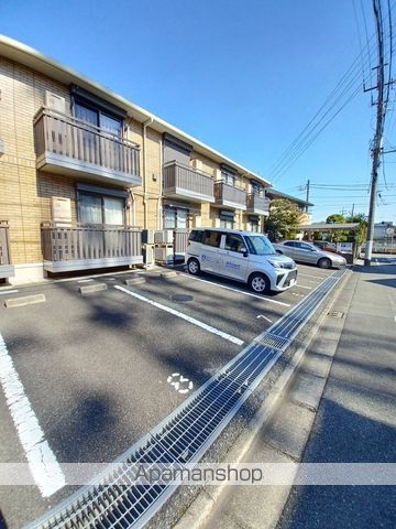 ファミール多摩平の玄関写真