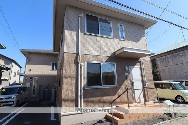 徳島市 2階建 築10年の外観写真