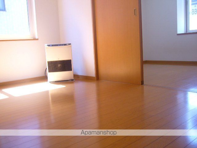 ノースカルム北32条の内装写真