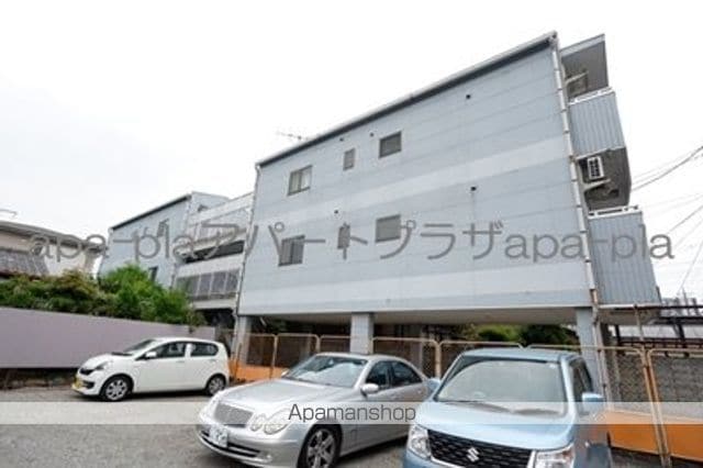 六軒町サンハイツの外観写真