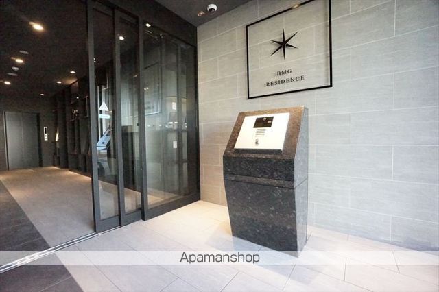 BMG RESIDENCEの玄関写真