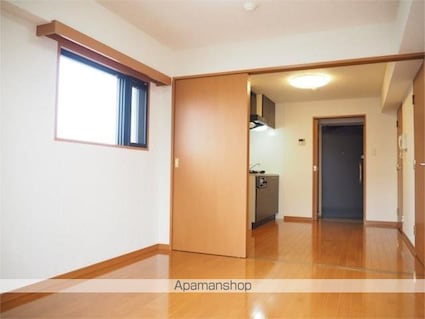 ルーブル中落合[2DK/40.15m2]のリビング・居間