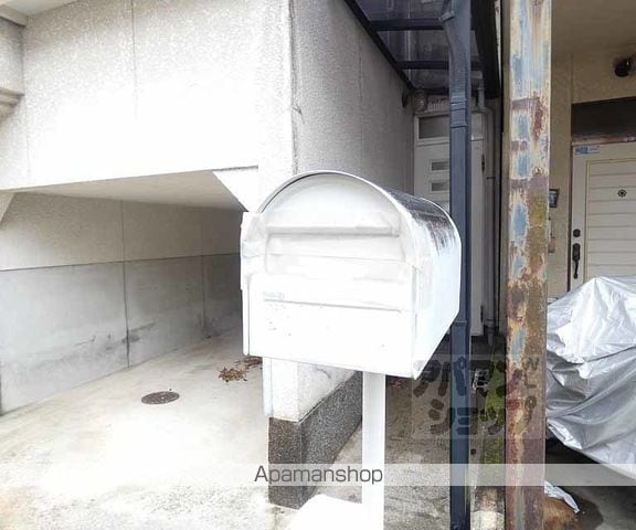 叡山電鉄 宝ケ池駅 徒歩12分 2階建 築40年の外観写真