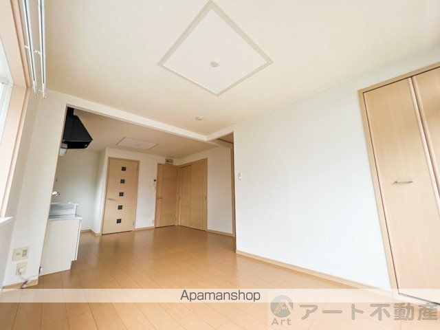 シティハイツ崎山の内装写真