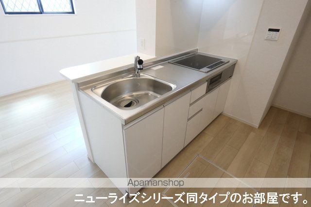クロス アイ ヴィラAの内装写真