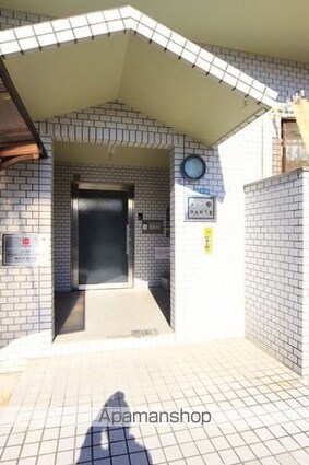メゾン幸ＰＡＲＴⅡ[1R/22.2m2]のエントランス2