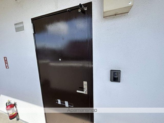 PIACEVOLEの玄関写真