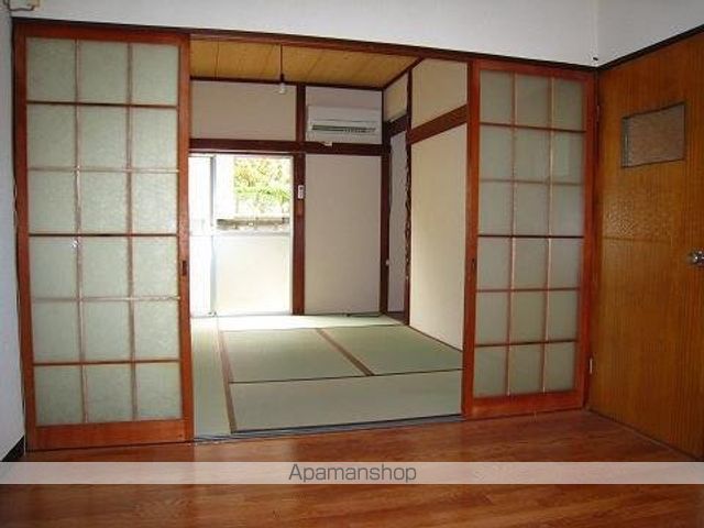 寺田貸家二戸一の内装写真