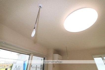 ＤーＲＯＯＭ　ＧＲＡＣＩＡ　Ａ棟[2LDK/62.93m2]の内装3