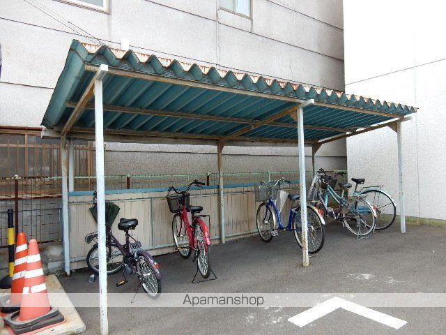 成広京町マンションの外観写真