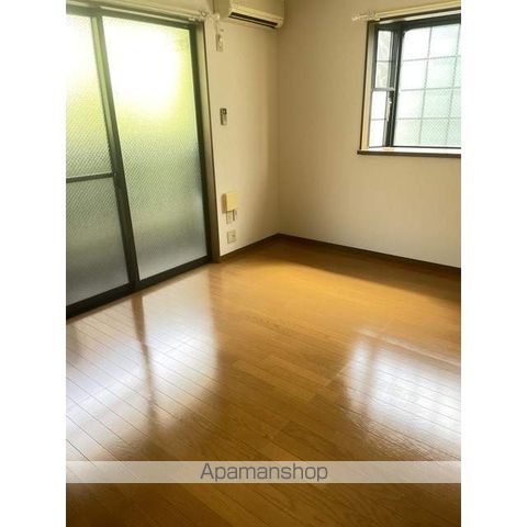 アンプルールリーブルルーアンの内装写真