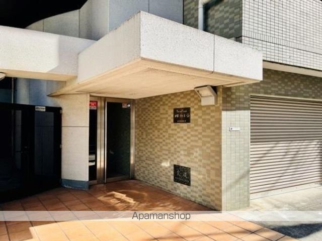 グリーンコートの玄関写真