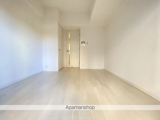 S−RESIDENCE ESAKA EMINENCEの内装写真