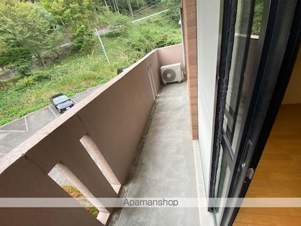 レジデンス白樺[2DK/50.54m2]のバルコニー