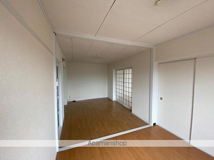 ヴィラ・アンソレイエ寺井町[3LDK/74.66m2]のリビング・居間