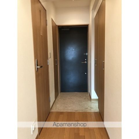 ハウス桃李[1R/32.12m2]の玄関