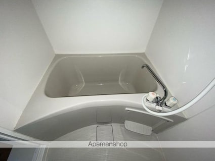 ヴィラナリー屋島[2LDK/54.38m2]の内装2