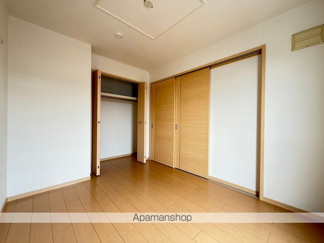 メープル QSの内装写真