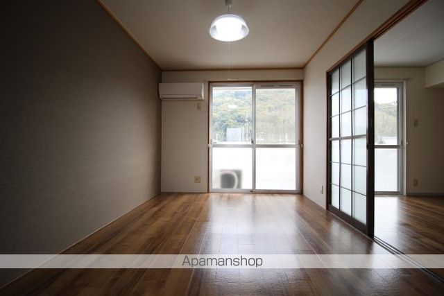 アメニティー八浜 A棟の内装写真