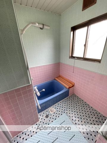 清水町貸家22番30号の内装写真