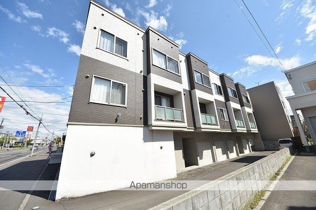 ノーマルヒル元町の外観写真
