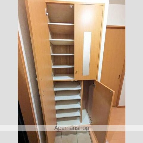 レザンヴェール八つ松の内装写真