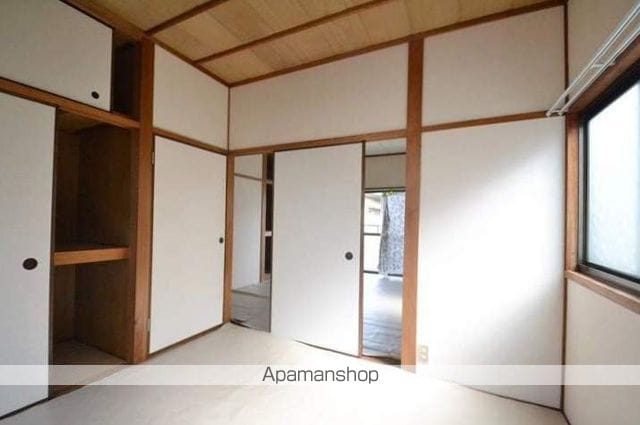 倉田戸建ての内装写真