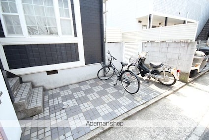 広島県広島市中区江波本町[1K/18.9m2]の駐車場