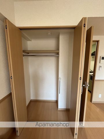 ウィスタリアの内装写真