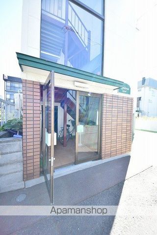 レジデンス2416の玄関写真