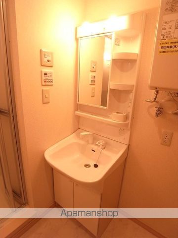 ウエストコースト大通の内装写真