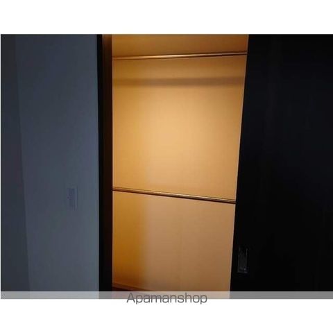コンフォリア新中野の内装写真