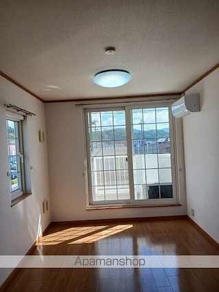 ジョイリバーⅡ[2LDK/58.53m2]のリビング・居間