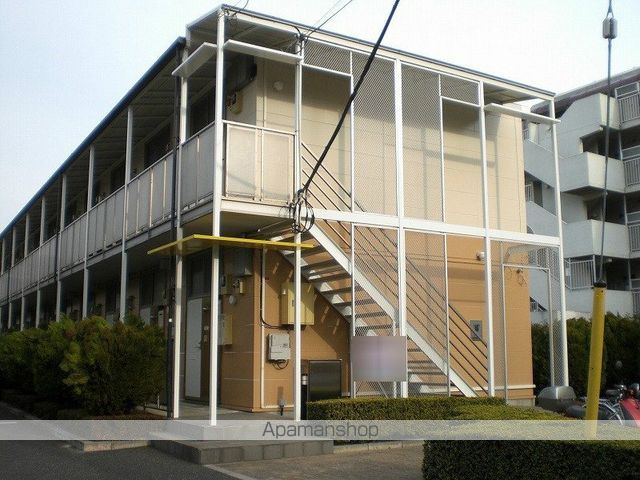 レオパレスジュロミラの外観写真