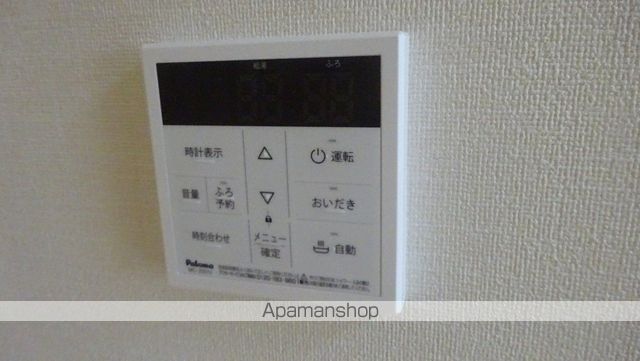 FIRSTの内装写真