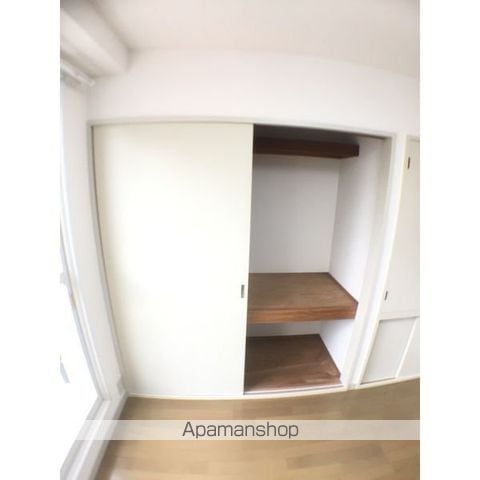 クリスタルハイツ元町の内装写真