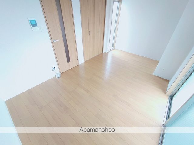 VILLA NARY 放出の内装写真