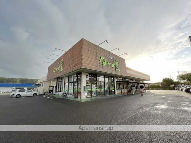 フラン・アンジュ VIの周辺写真