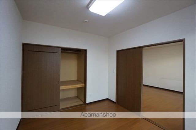 グランディスIの内装写真